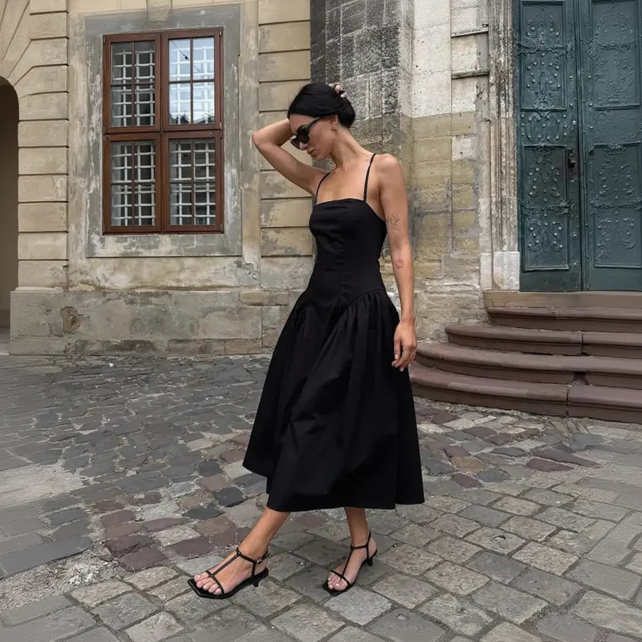 Black Solid Pleated Sling Dress